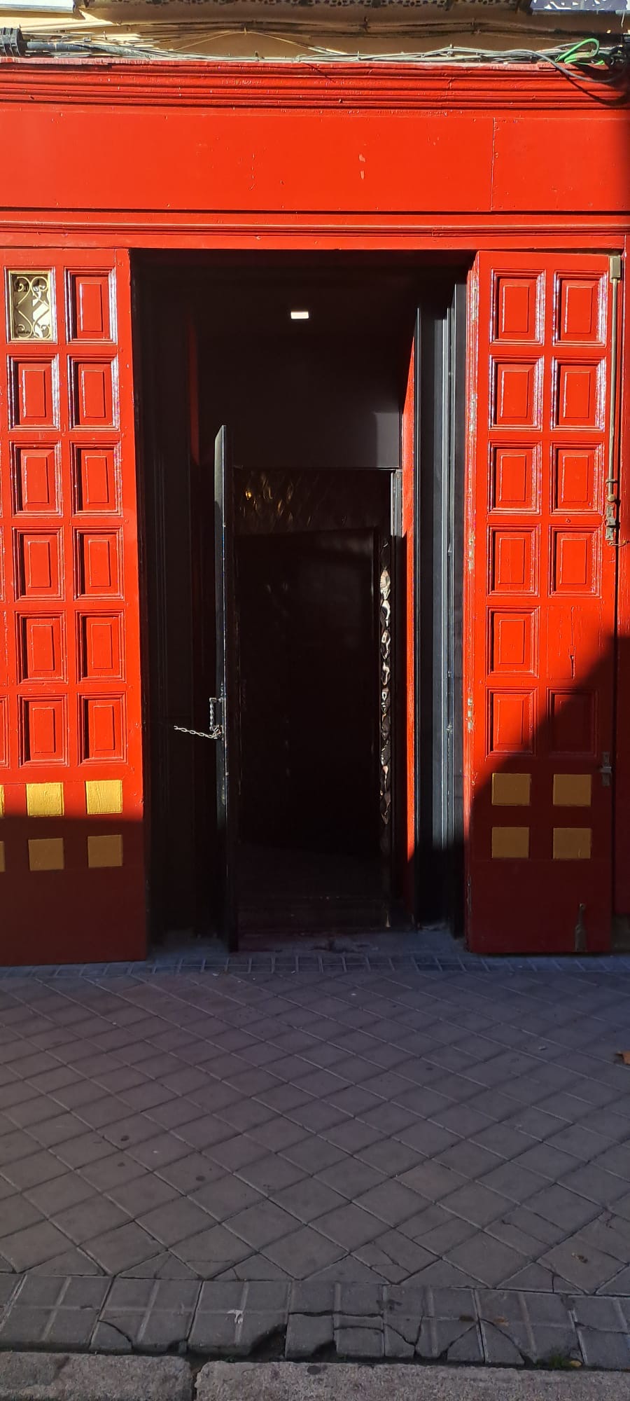 La Puerta Roja